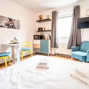 Apartment Chilly - Super